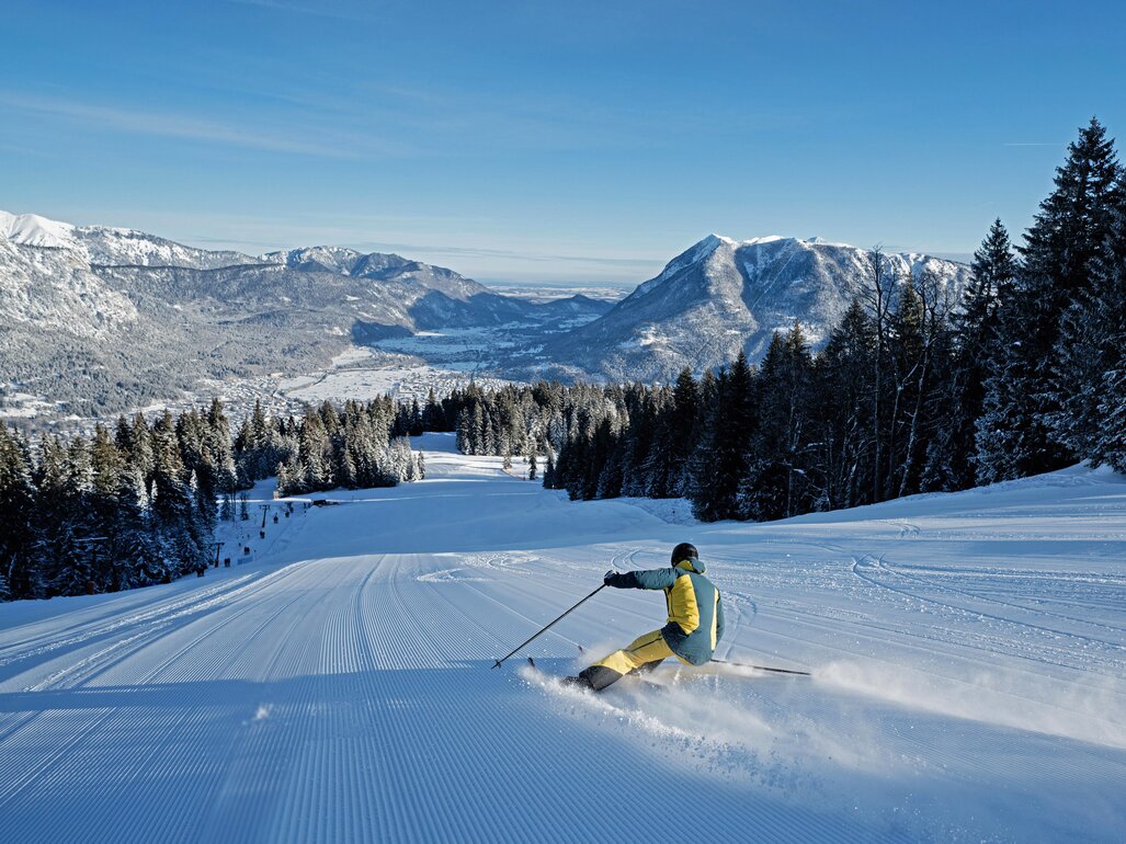 Garmish Partenkirchen Ski Resort is one of the most magnificent ski resorts near Munich